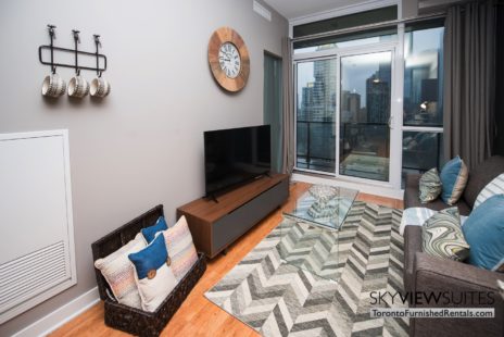 furnished-rentals-toronto-livingroom-financial-district