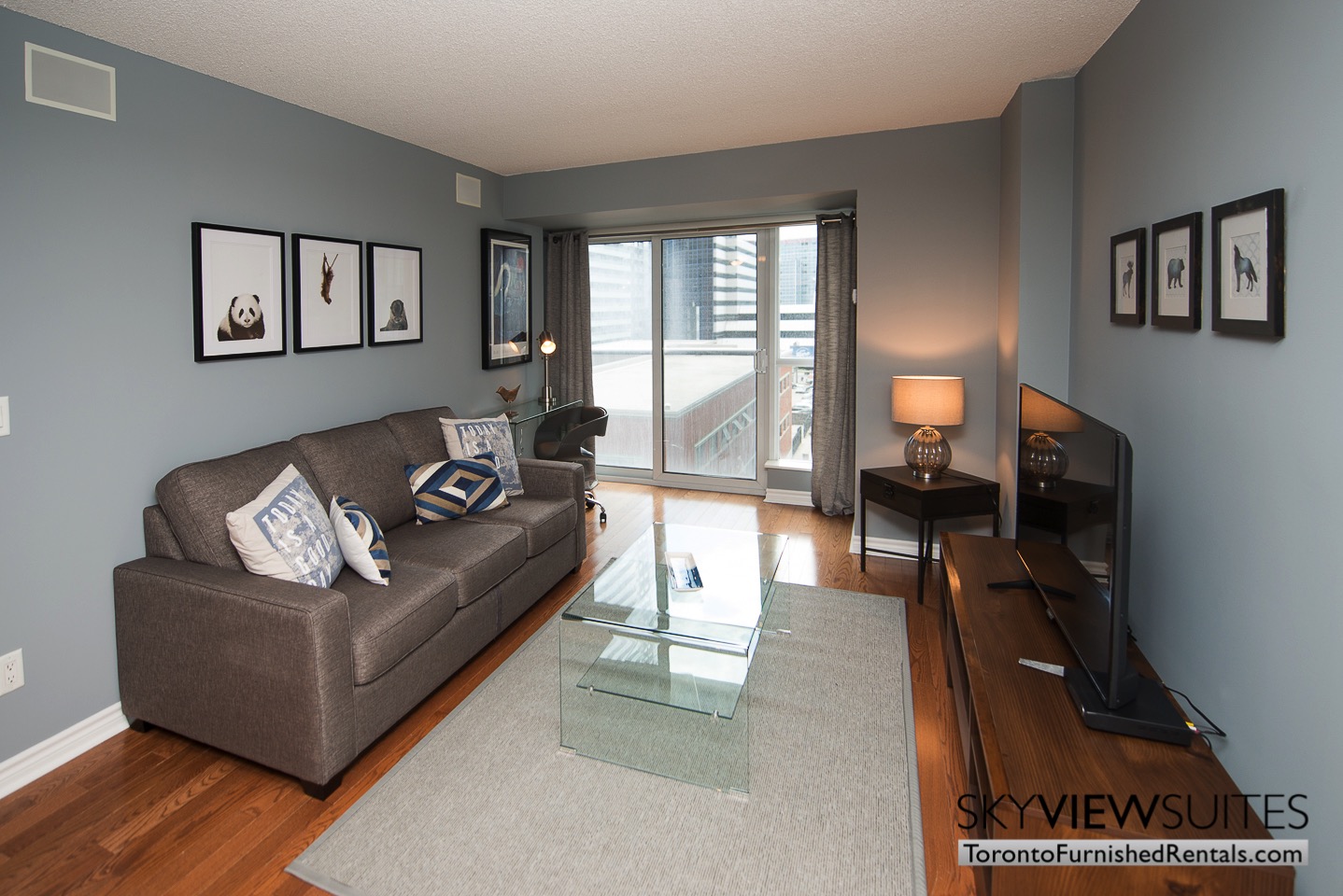 Wellington and Blue Jays Way executive rentals toronto living room