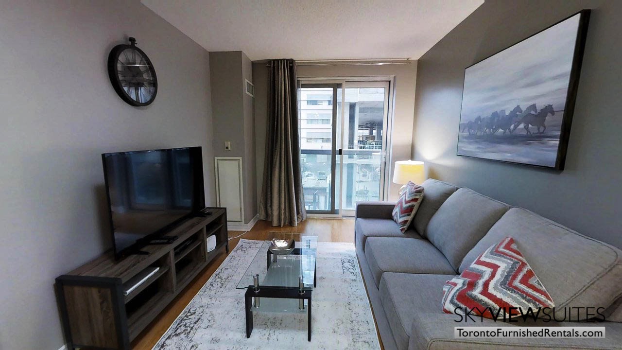 furnished rentals toronto simcoe and richmond living room television
